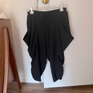 Vintage cult favorite Malia Mills draped shorts